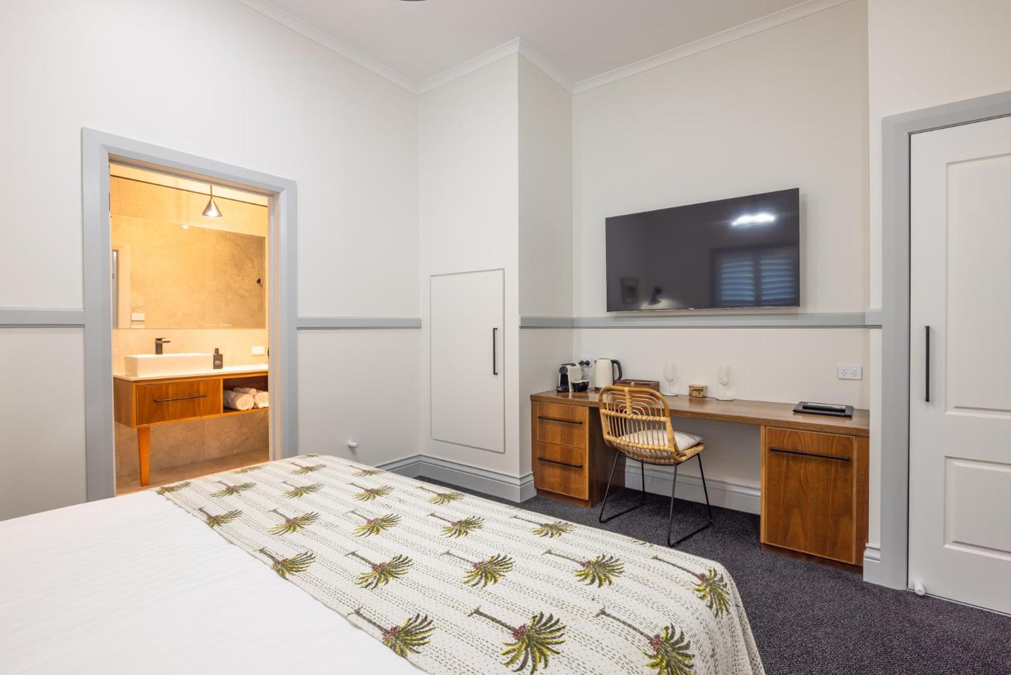 Bermagui Beach Hotel Quarto foto