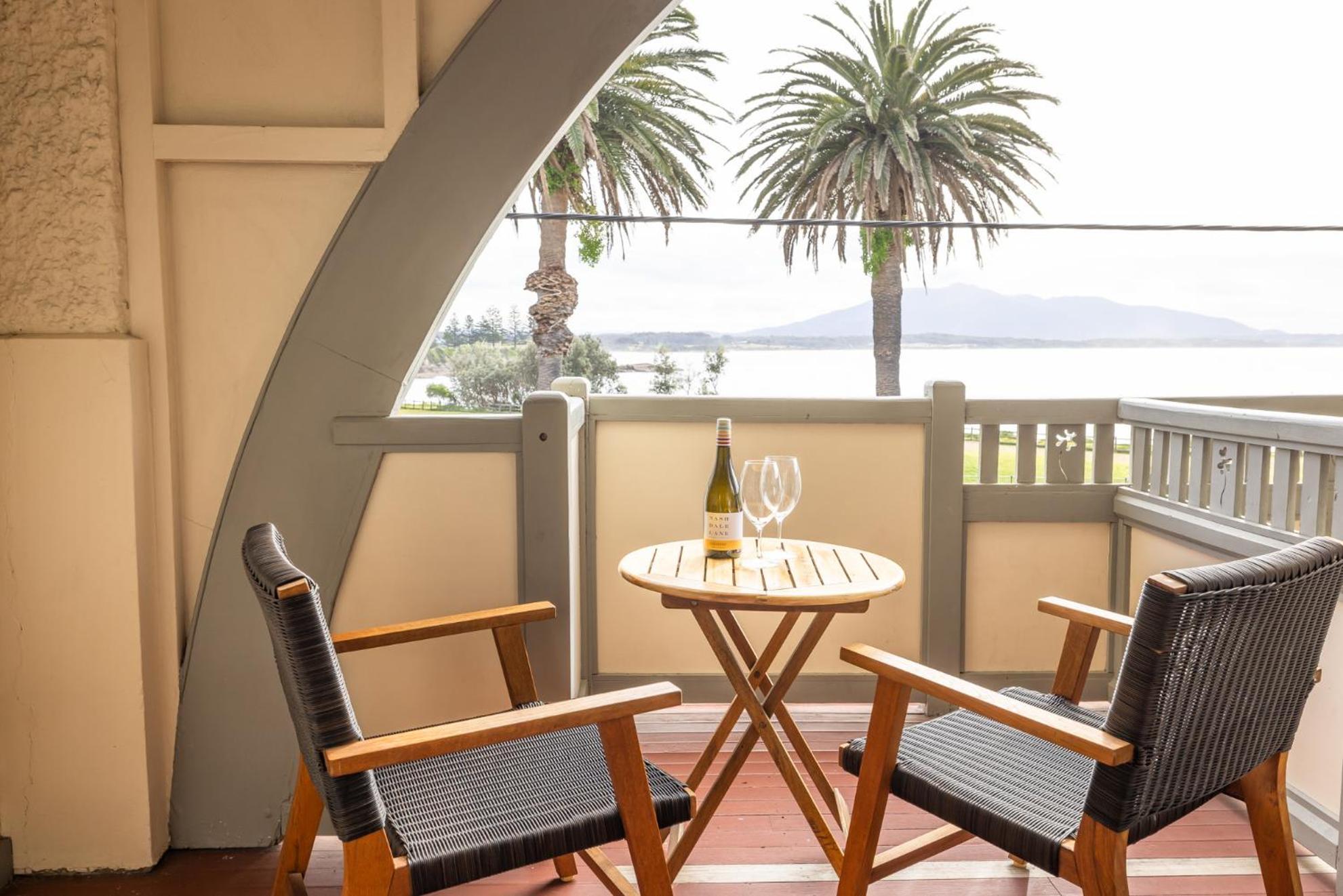 Bermagui Beach Hotel Quarto foto