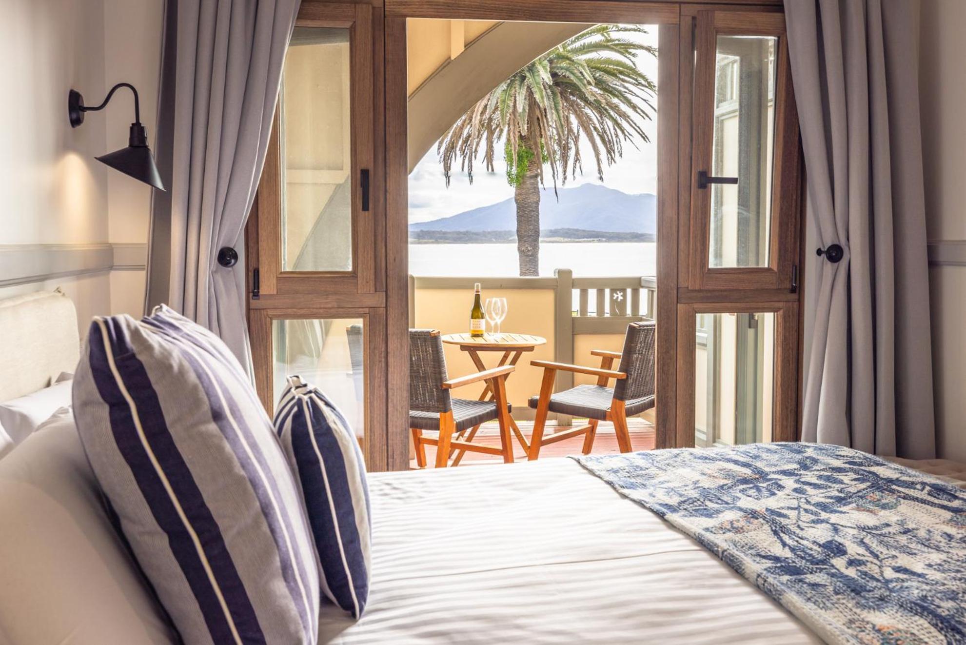 Bermagui Beach Hotel Quarto foto